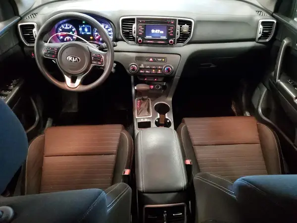 KNDPM3AC5H7065071 2017 KIA SPORTAGE - Image 8