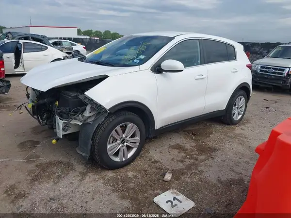 KNDPM3AC5H7070514 2017 KIA SPORTAGE - Image 2