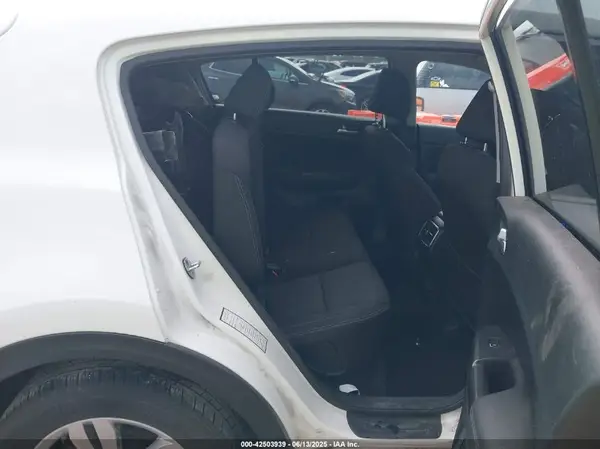 KNDPM3AC5H7070514 2017 KIA SPORTAGE - Image 8