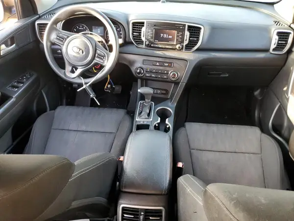 KNDPM3AC5H7080654 2017 KIA SPORTAGE - Image 8