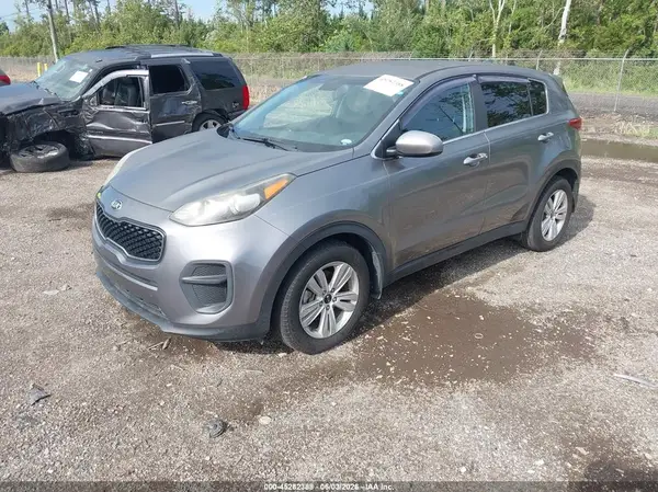 KNDPM3AC5H7083943 2017 KIA SPORTAGE - Image 2