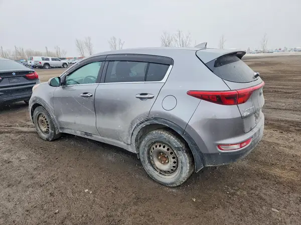 KNDPM3AC5H7106444 2017 KIA SPORTAGE - Image 2