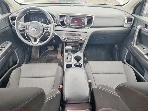 KNDPM3AC5H7106444 2017 KIA SPORTAGE - Image 8