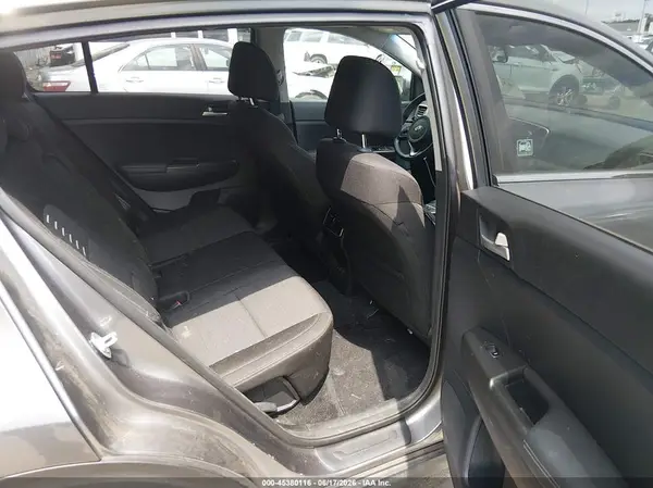 KNDPM3AC5H7111336 2017 KIA SPORTAGE - Image 8