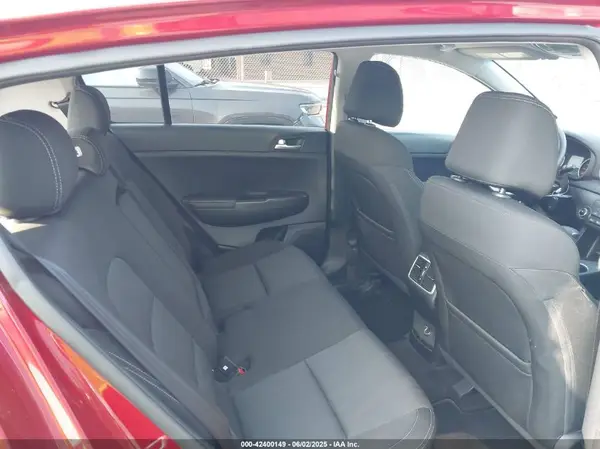 KNDPM3AC5H7112180 2017 KIA SPORTAGE - Image 8