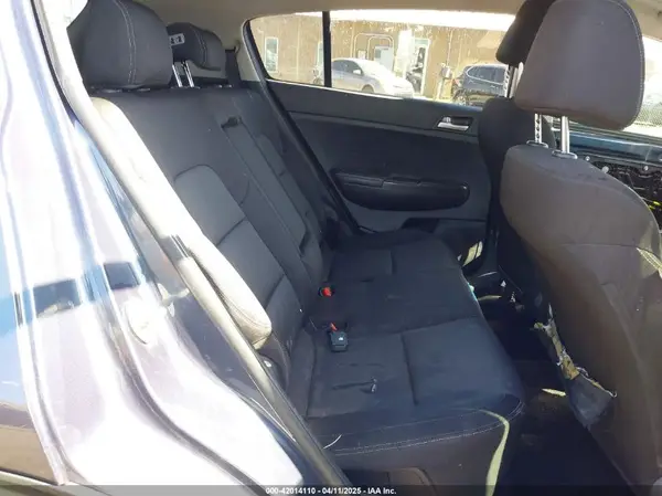 KNDPM3AC5H7114740 2017 KIA SPORTAGE - Image 8