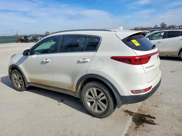 KNDPM3AC5H7137564 2017 KIA SPORTAGE - Image 2