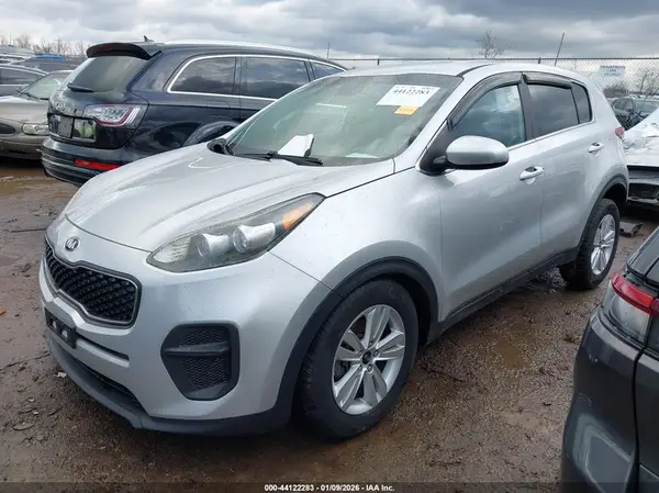 KNDPM3AC5H7140755 2017 KIA SPORTAGE - Image 2