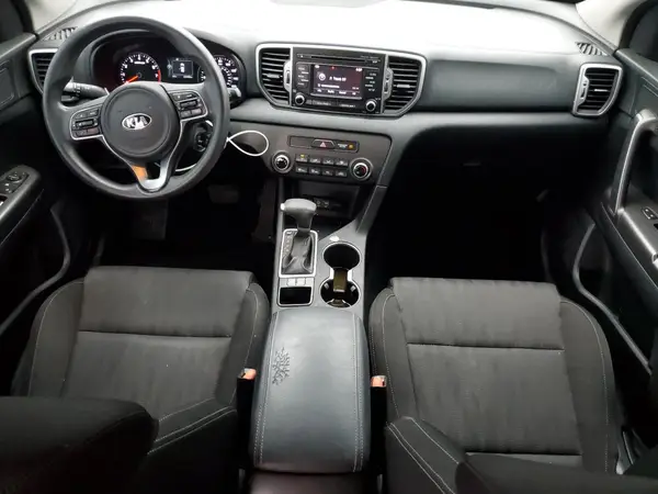 KNDPM3AC5H7157586 2017 KIA SPORTAGE - Image 8