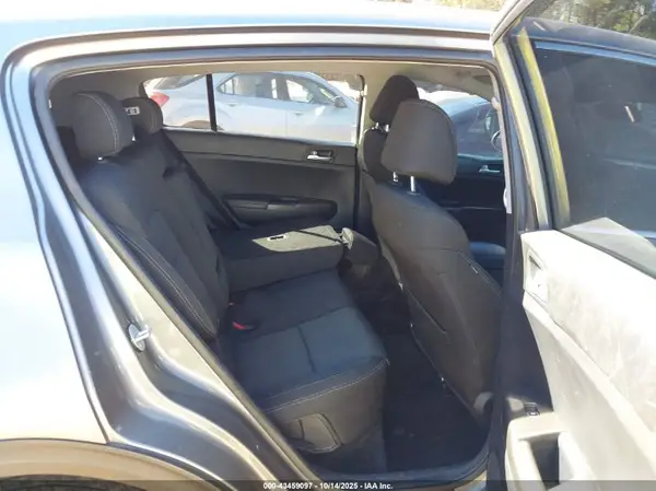 KNDPM3AC5H7176722 2017 KIA SPORTAGE - Image 8