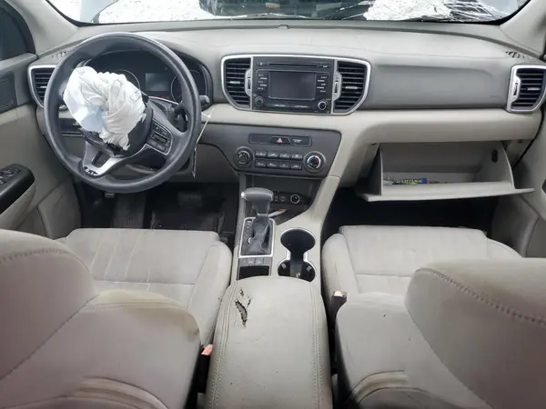 KNDPM3AC5H7213087 2017 KIA SPORTAGE - Image 8