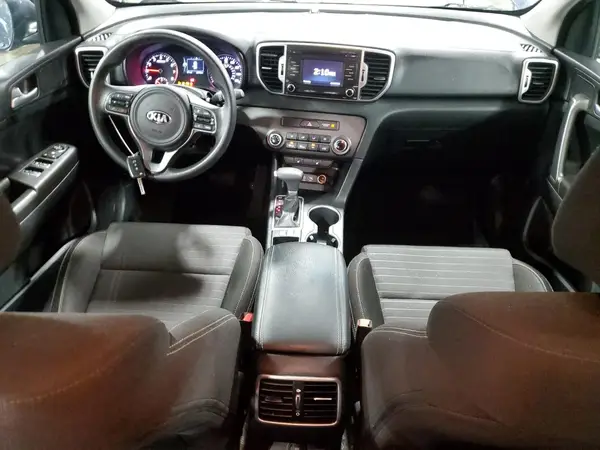 KNDPM3AC5H7230388 2017 KIA SPORTAGE - Image 8