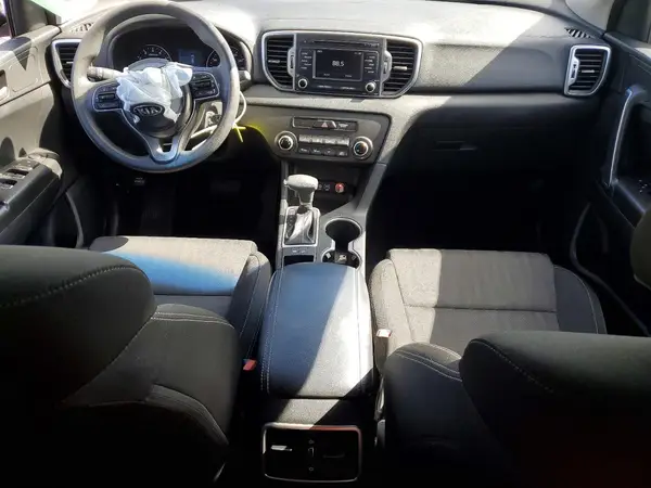 KNDPM3AC5H7230763 2017 KIA SPORTAGE - Image 8