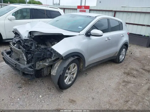 KNDPM3AC5H7240080 2017 KIA SPORTAGE - Image 2