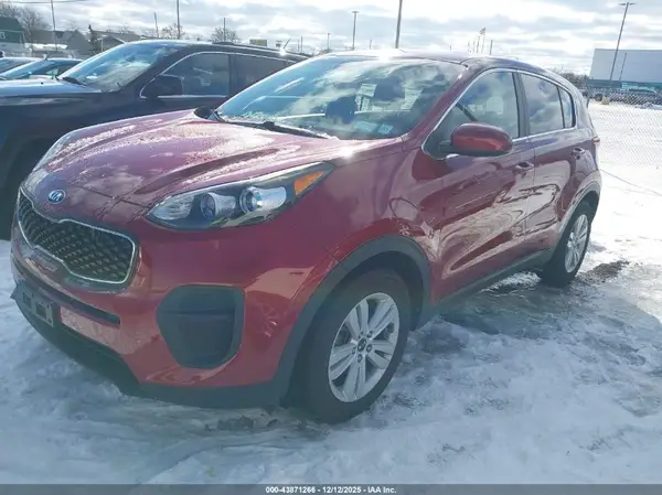 KNDPM3AC5J7306357 2018 KIA SPORTAGE - Image 2