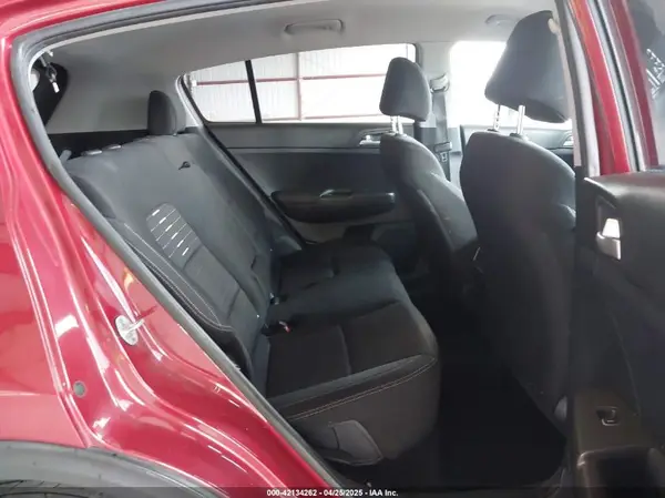 KNDPM3AC5J7328469 2018 KIA SPORTAGE - Image 8