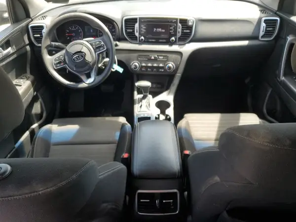 KNDPM3AC5J7336958 2018 KIA SPORTAGE - Image 8