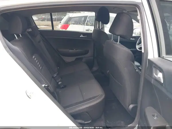 KNDPM3AC5J7339097 2018 KIA SPORTAGE - Image 8