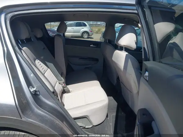 KNDPM3AC5J7351010 2018 KIA SPORTAGE - Image 8