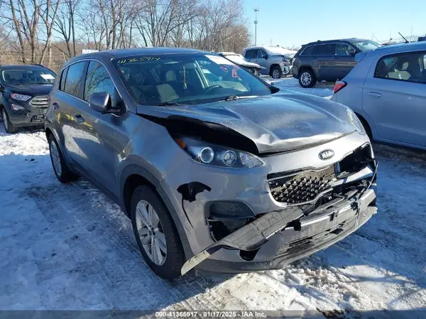 KNDPM3AC5J7370012 2018 KIA SPORTAGE - Image 1