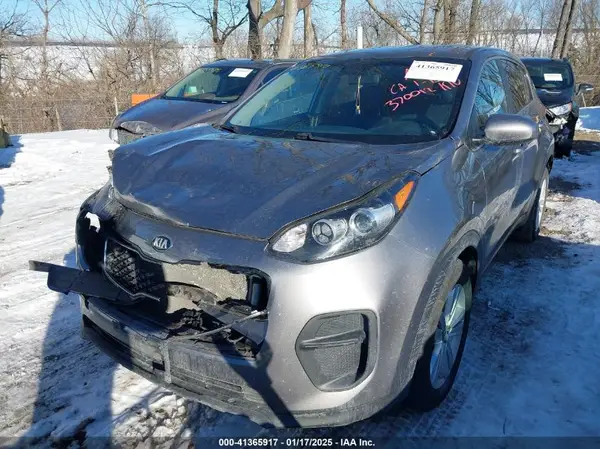 KNDPM3AC5J7370012 2018 KIA SPORTAGE - Image 2