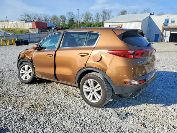 KNDPM3AC5J7374626 2018 KIA SPORTAGE - Image 2