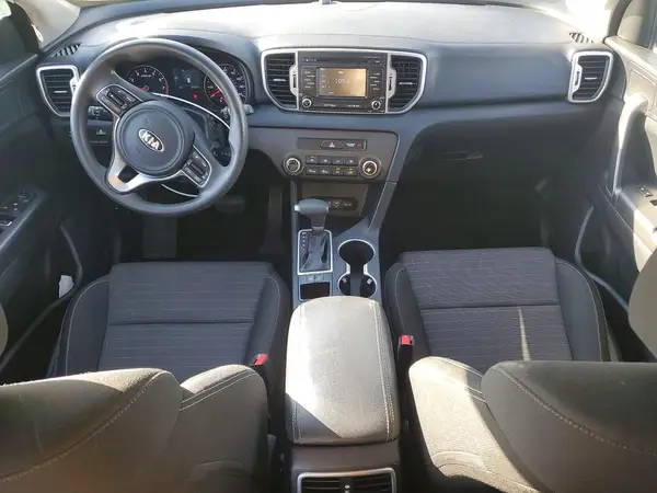 KNDPM3AC5J7374626 2018 KIA SPORTAGE - Image 8