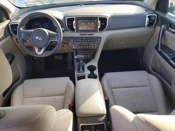 KNDPM3AC5J7376246 2018 KIA SPORTAGE - Image 8