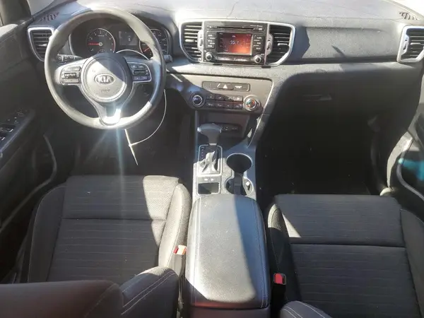 KNDPM3AC5J7449602 2018 KIA SPORTAGE - Image 8