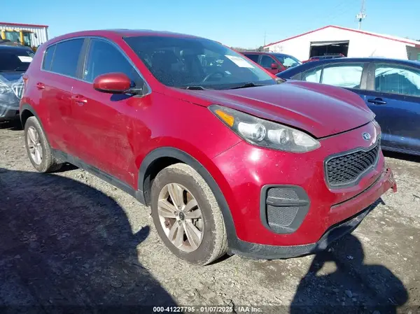 KNDPM3AC5J7453049 2018 KIA SPORTAGE - Image 1