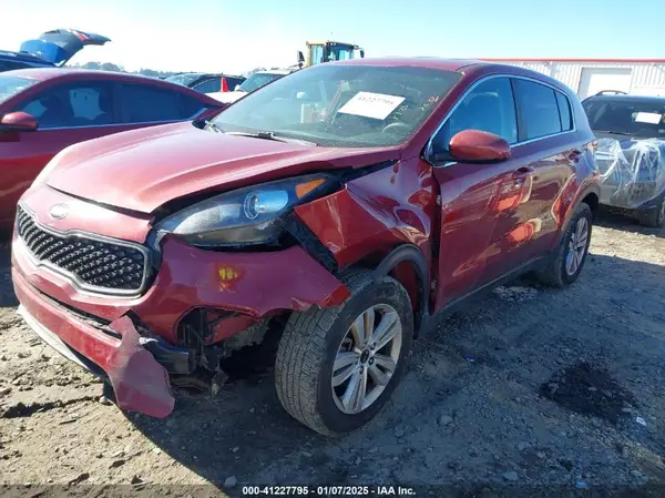 KNDPM3AC5J7453049 2018 KIA SPORTAGE - Image 2