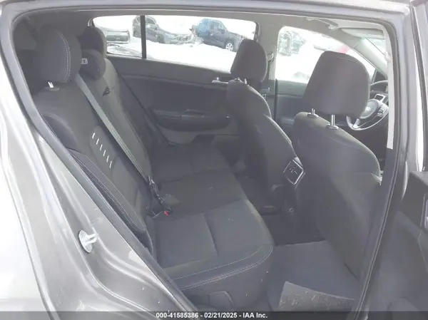 KNDPM3AC5J7453343 2018 KIA SPORTAGE - Image 8
