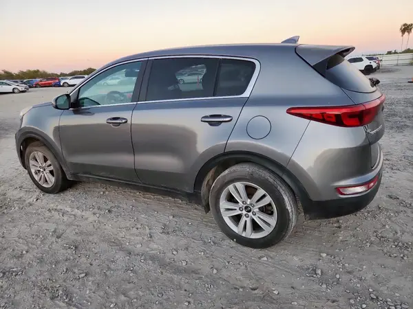 KNDPM3AC5J7456484 2018 KIA SPORTAGE - Image 2