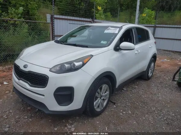 KNDPM3AC5J7466030 2018 KIA SPORTAGE - Image 2
