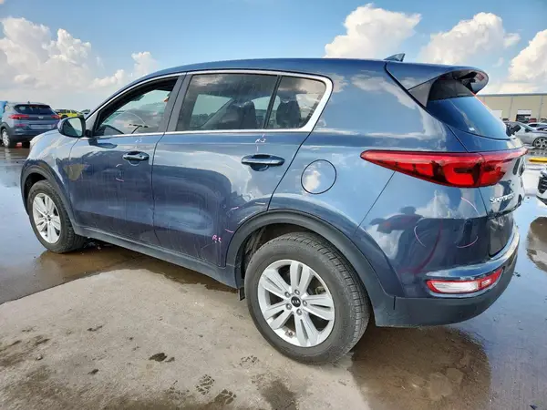 KNDPM3AC5J7468974 2018 KIA SPORTAGE - Image 2