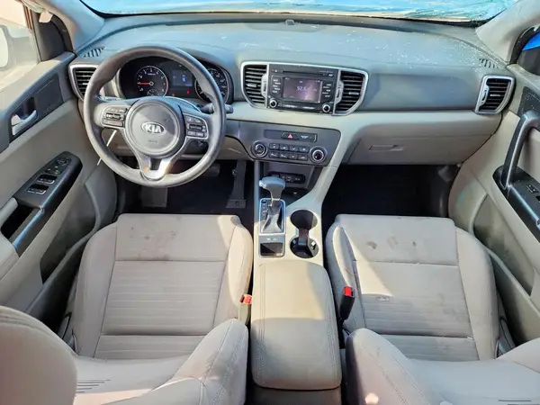 KNDPM3AC5J7478372 2018 KIA SPORTAGE - Image 8