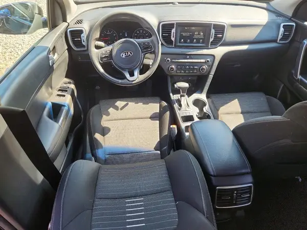 KNDPM3AC5J7479859 2018 KIA SPORTAGE - Image 8