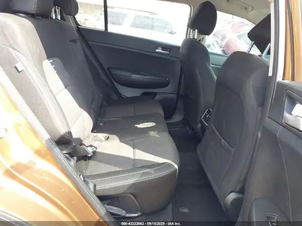 KNDPM3AC5J7489713 2018 KIA SPORTAGE - Image 8