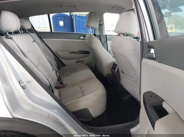 KNDPM3AC5K7498428 2019 KIA SPORTAGE - Image 8
