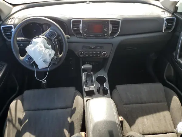 KNDPM3AC5K7513557 2019 KIA SPORTAGE - Image 8