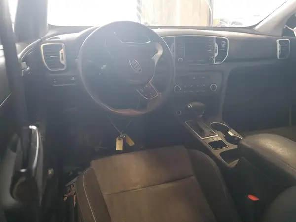 KNDPM3AC5K7529046 2019 KIA SPORTAGE - Image 8