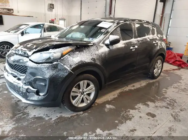 KNDPM3AC5K7540922 2019 KIA SPORTAGE - Image 2
