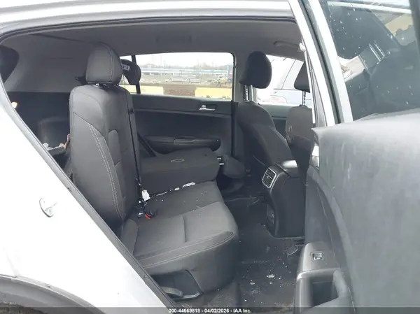 KNDPM3AC5K7542573 2019 KIA SPORTAGE - Image 8