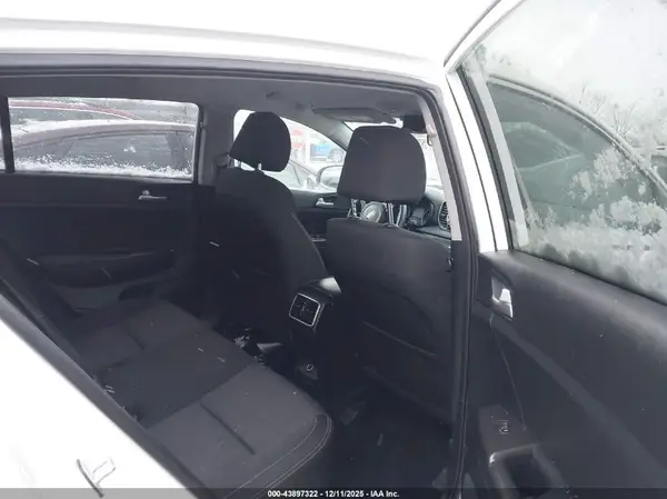 KNDPM3AC5K7548521 2019 KIA SPORTAGE - Image 8