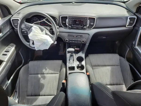 KNDPM3AC5K7563942 2019 KIA SPORTAGE - Image 8