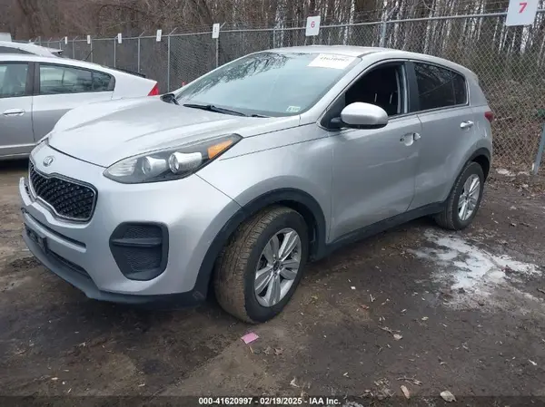 KNDPM3AC5K7567666 2019 KIA SPORTAGE - Image 2
