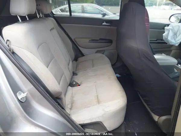 KNDPM3AC5K7604621 2019 KIA SPORTAGE - Image 8