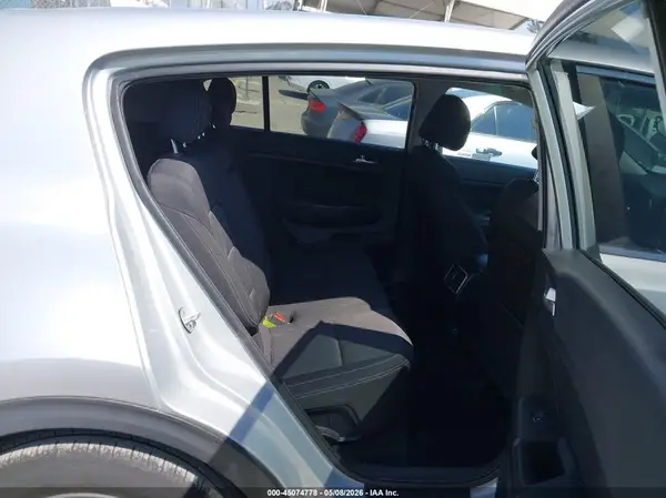 KNDPM3AC5K7610807 2019 KIA SPORTAGE - Image 8