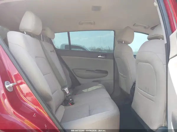 KNDPM3AC5K7621161 2019 KIA SPORTAGE - Image 8