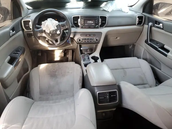 KNDPM3AC5K7621404 2019 KIA SPORTAGE - Image 8